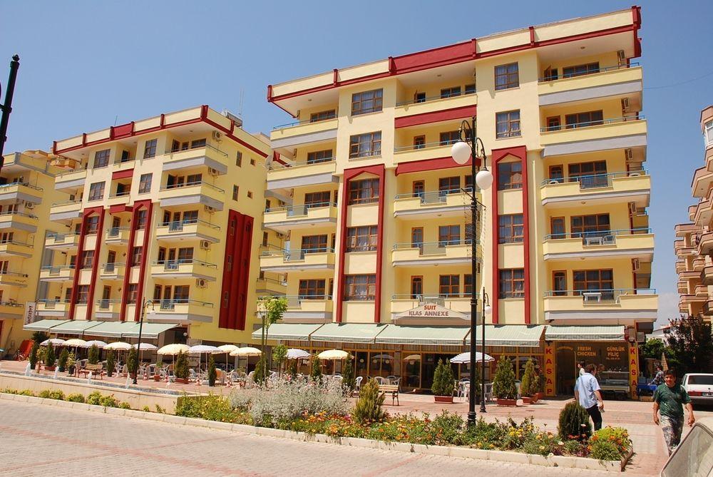 Klas Hotel Каргисак Екстериор снимка
